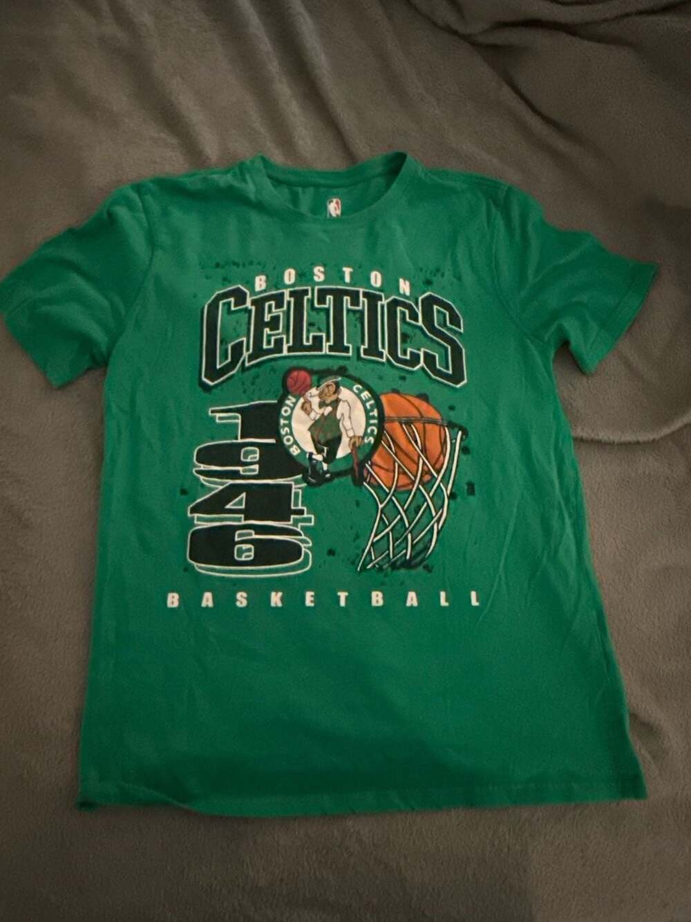 Boston Celtics Basketball Graphic T-Shirt Kelly Green Men's Large